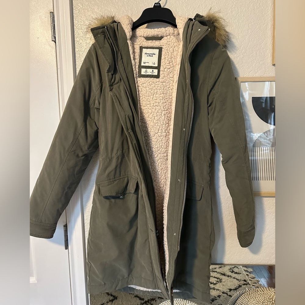 Abercrombie & Fitch Women's Khaki Utility Jacket